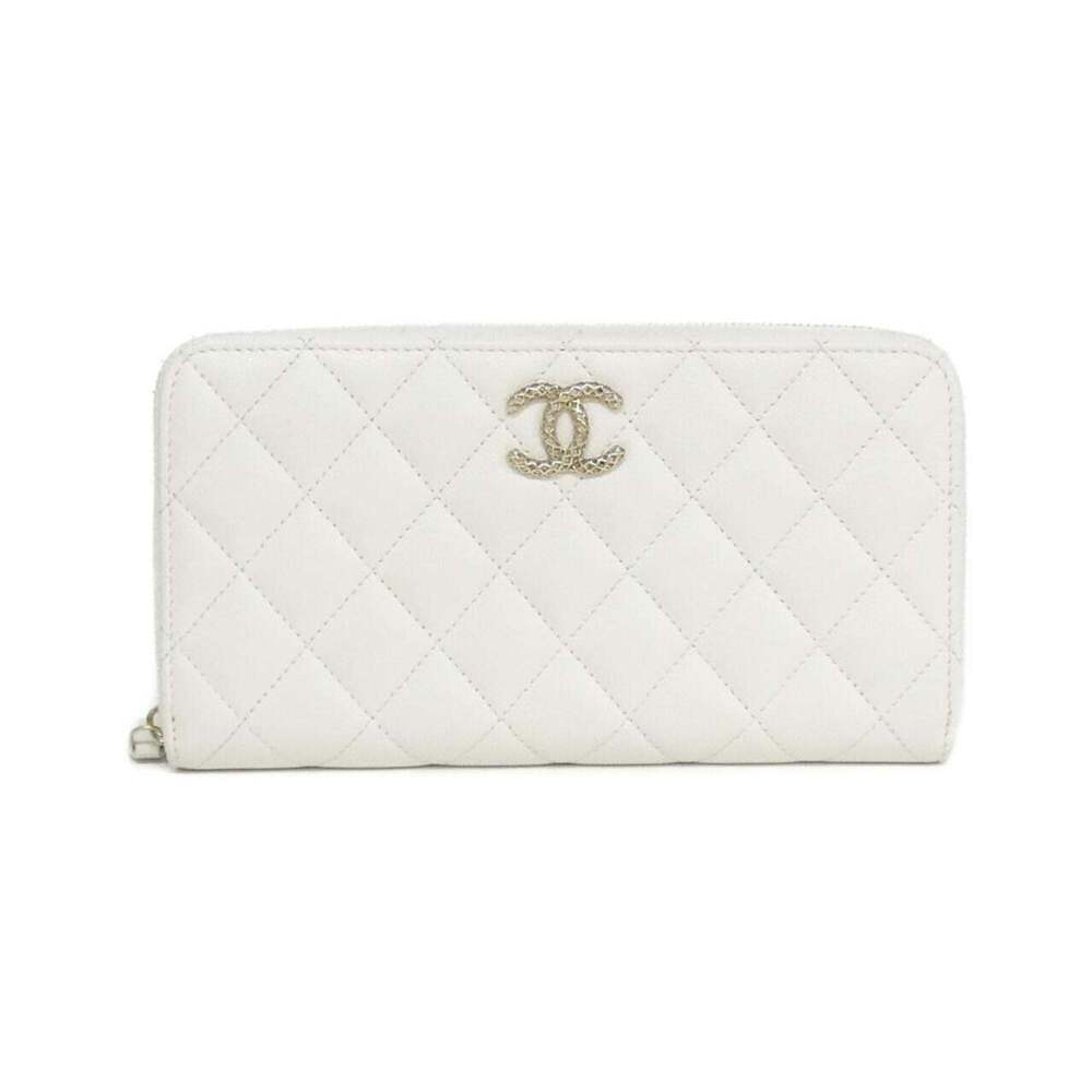CHANEL Authentic Pink Wallet
